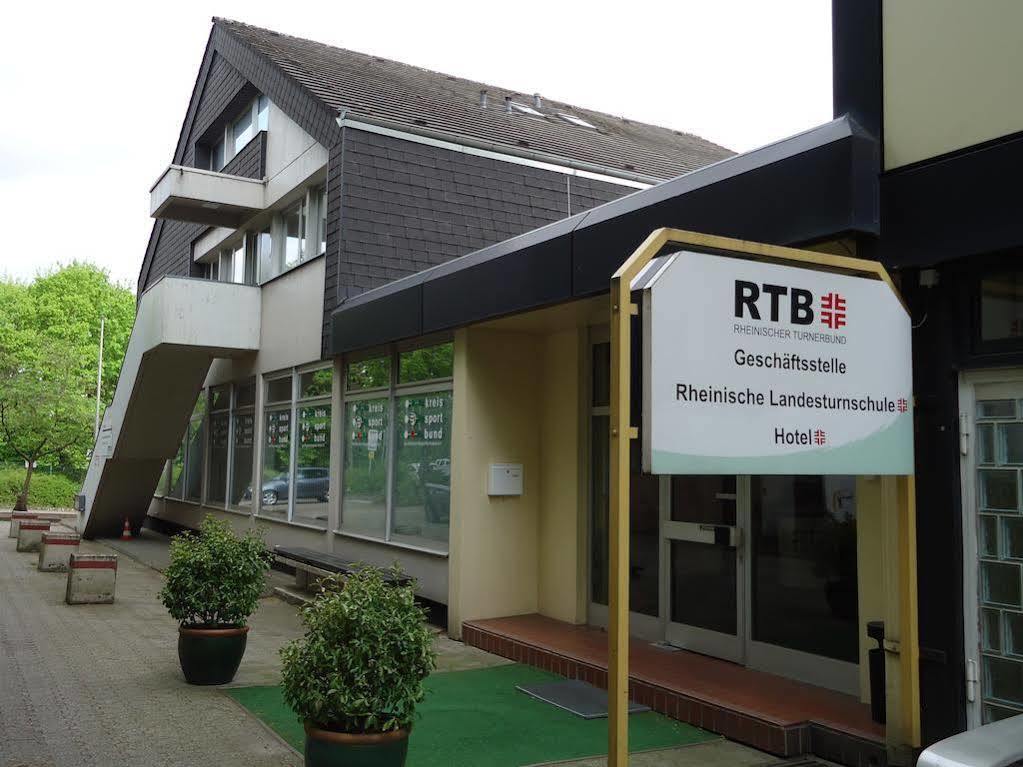 Rtb-Hotel - Sportschule Bergisch Gladbach Eksteriør billede