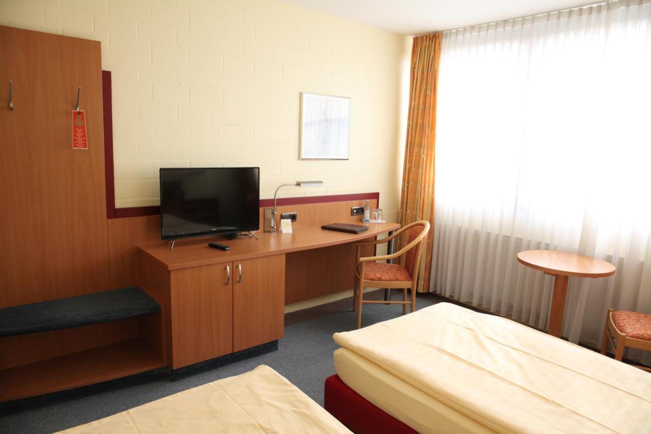 Rtb-Hotel - Sportschule Bergisch Gladbach Eksteriør billede