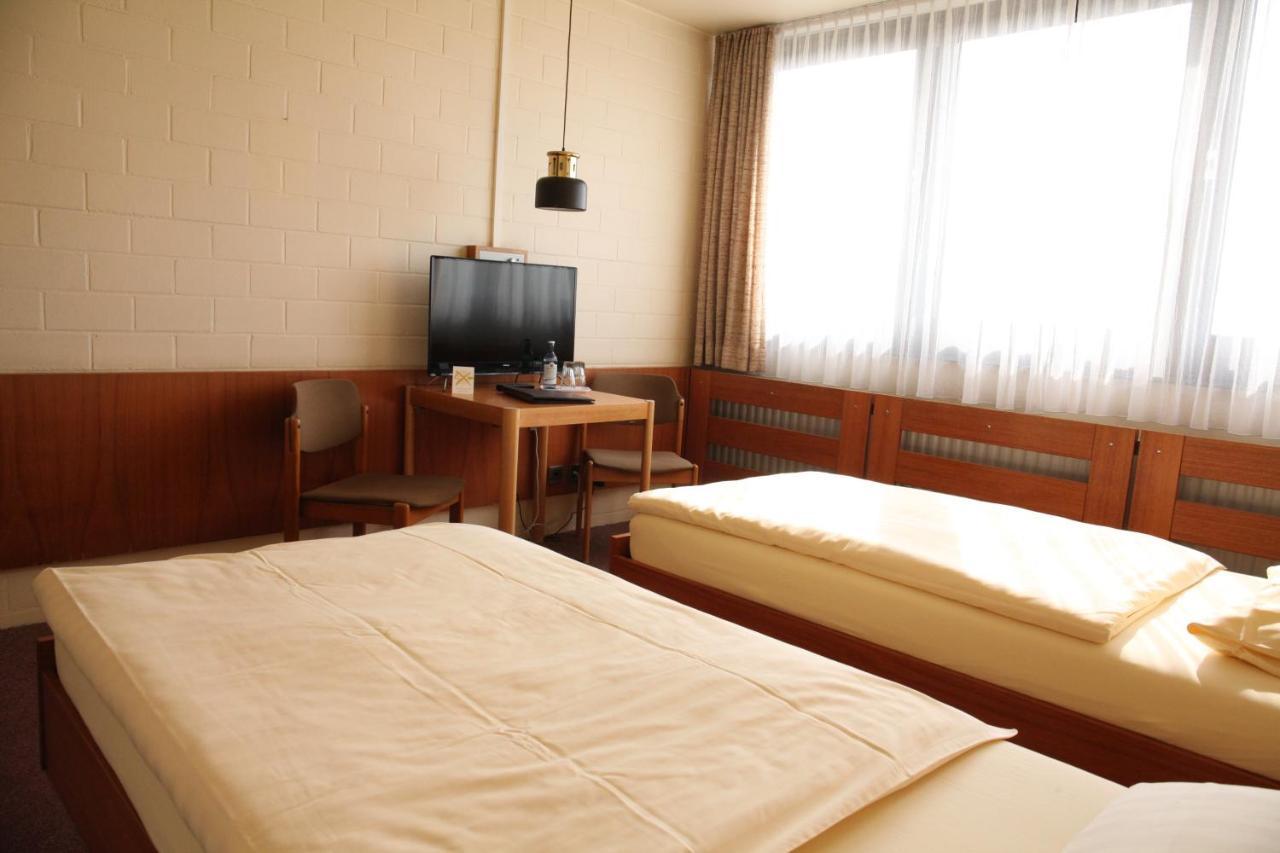 Rtb-Hotel - Sportschule Bergisch Gladbach Eksteriør billede